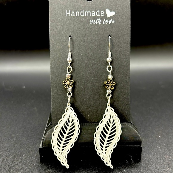 Leaf Earrings - Picture 1 of 6